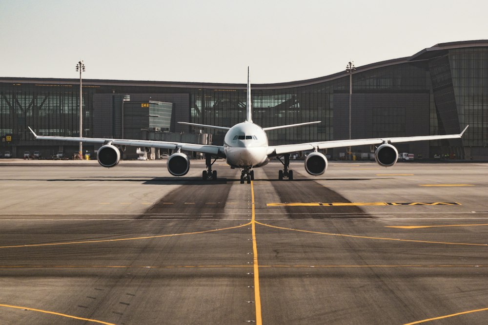 FBO terminal ramp operations for private jets at Van Nuys Airport